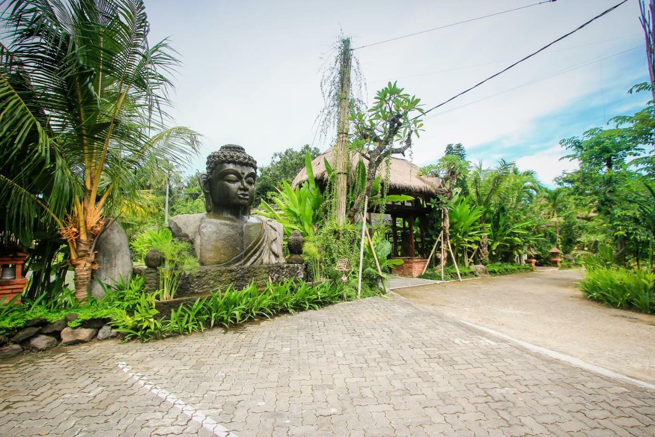 Keramas Sacred River Retreat Resort And Villa מראה חיצוני תמונה